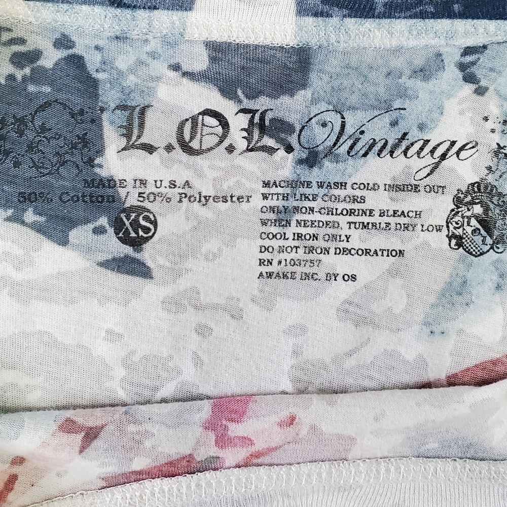 Floral Tee - Picture 3 of 3